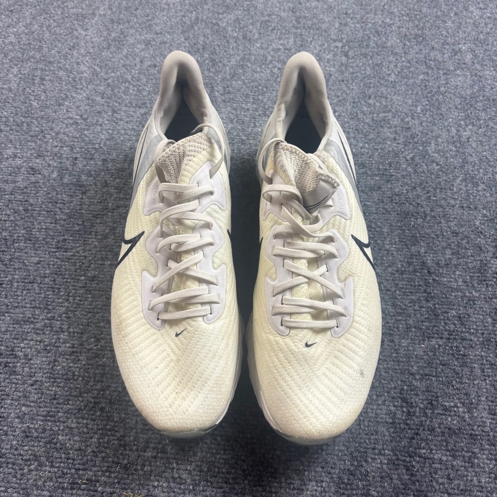 NIKE men’s Air Zoom Infinity Tour Flyknit Golf Shoes White Size: 12